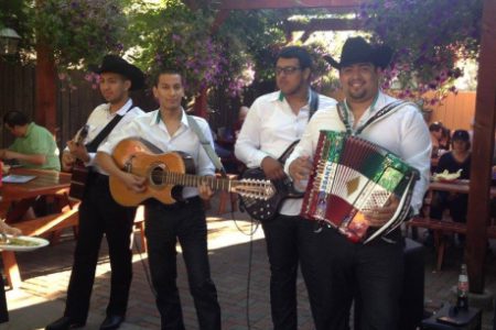 Live Mexican music at Hood River Taqueria