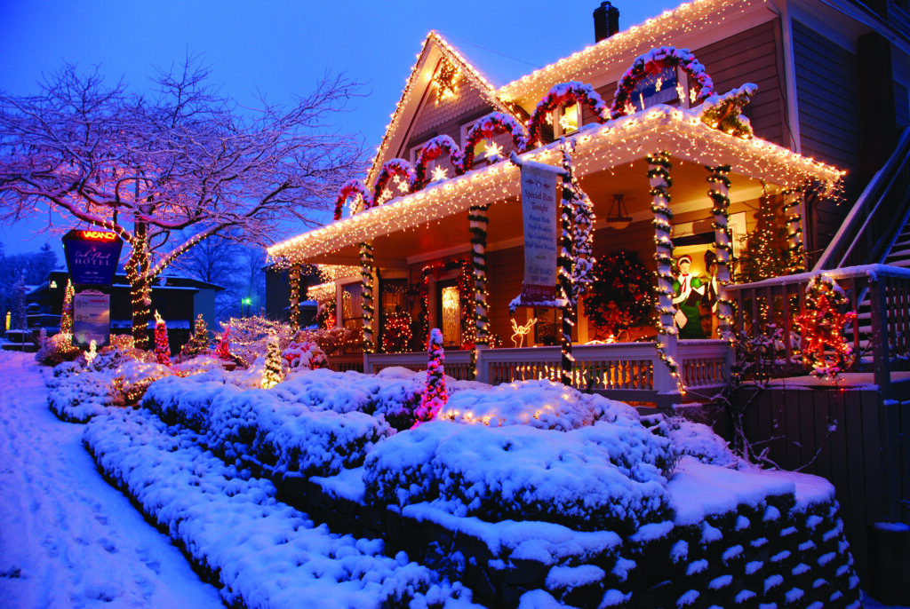 Spend The Holidays In Hood River - Visit Hood River
