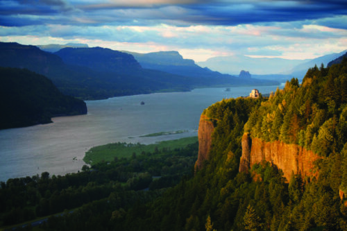 Aerial view of the Columbia River Gorge