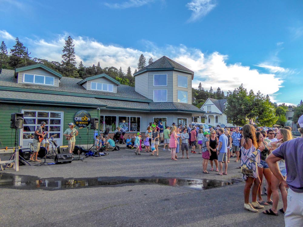 Party at Big Winds in Hood River