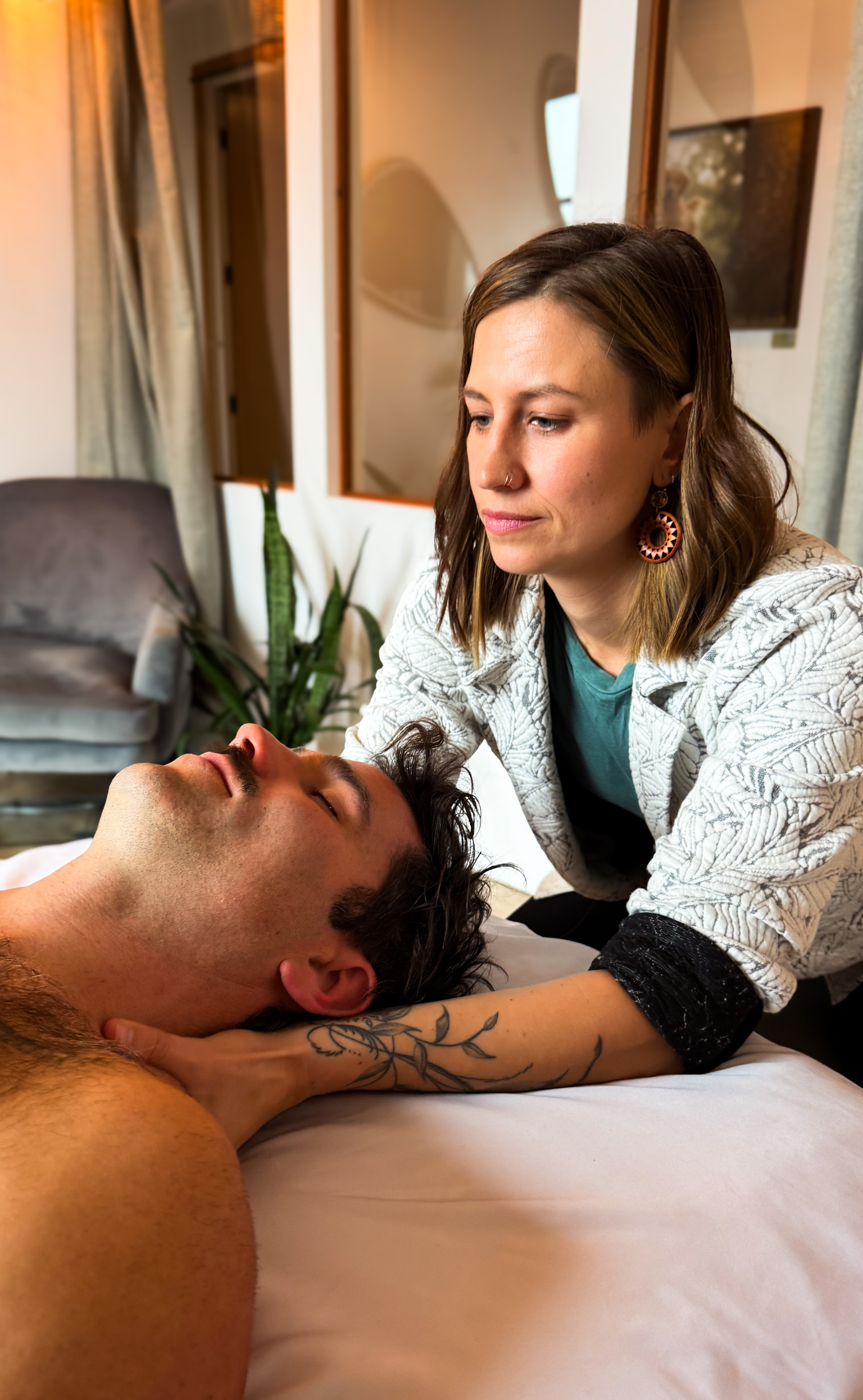 A patient receives treatment at Outbound Wellness in Hood River